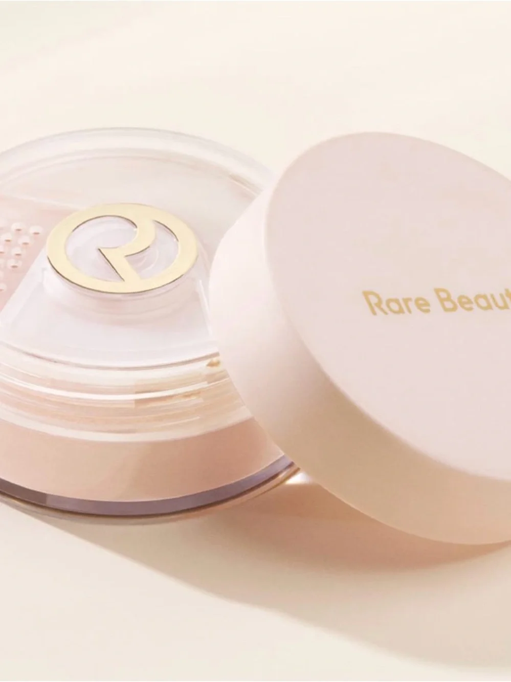 NWT Rare Beauty Always an Optimist Soft Radiance Setting Powder - Light